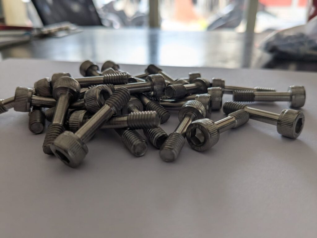 Captive Screws Allen Cap